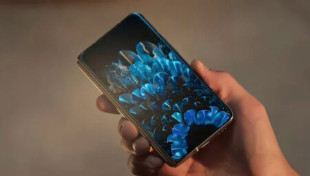 Samsung Twitter’da OPPO’nun Telefonunu Beğendi; Herkes Şaşırıp Kaldı