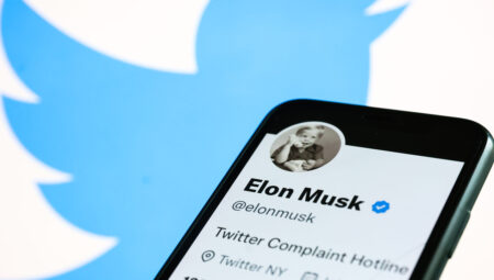 Elon Musk’ın tasarruf önlemlerinin yan etkisi: Twitter ofisini tuvalet kokusu bastı