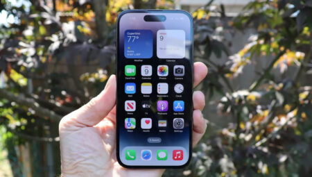 iPhone 15 modellerinin ön camları sızdırıldı; Dinamik Ada iddiaları yine alevlendi
