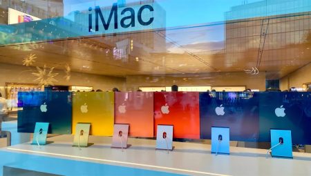 Apple, görüntüyü duvara yansıtan “cam tabakalı” bir iMac tanıtabilir