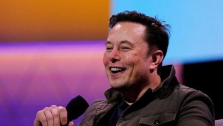 Elon Musk’ın, bu ünlü isimlerin mavi tik ücretini kendi cebinden ödediği ortaya çıktı